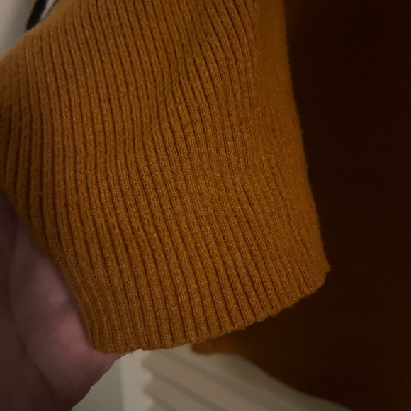 Sweater top - Picture 5 of 7